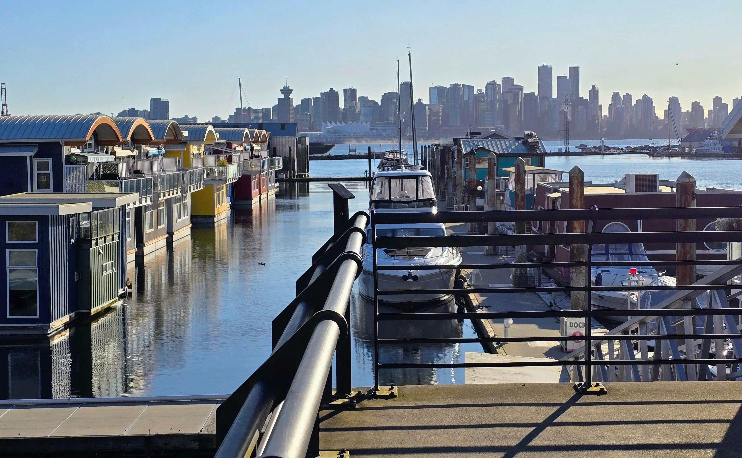 House for sale in North Vancouver, North Vancouver, JNW33 415 W Esplanade, 263109905 | Realtylink.org