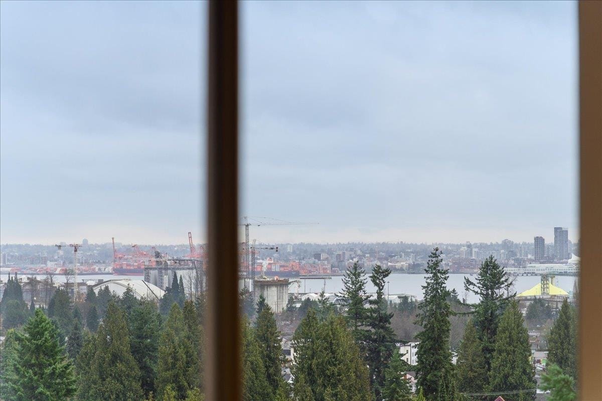 Apartment for sale in North Vancouver, North Vancouver, 1301 2004 Fullerton Avenue, 263109906 | Realtylink.org