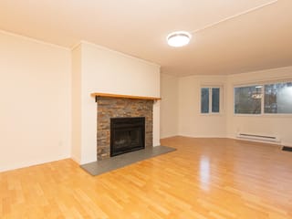 Apartment for rent in Burnaby, Burnaby North, 209 9880 Manchester Drive, 263109956 | Realtylink.org