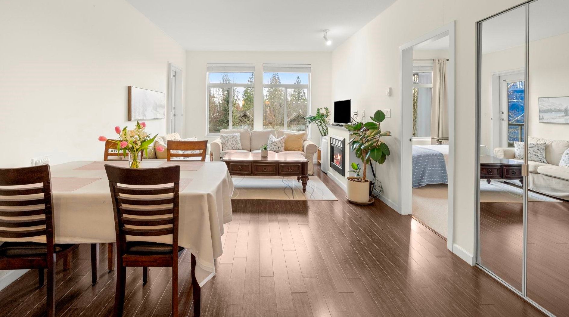 Apartment for sale in Surrey, North Surrey, 309 15388 101 Avenue, 263109972 | Realtylink.org