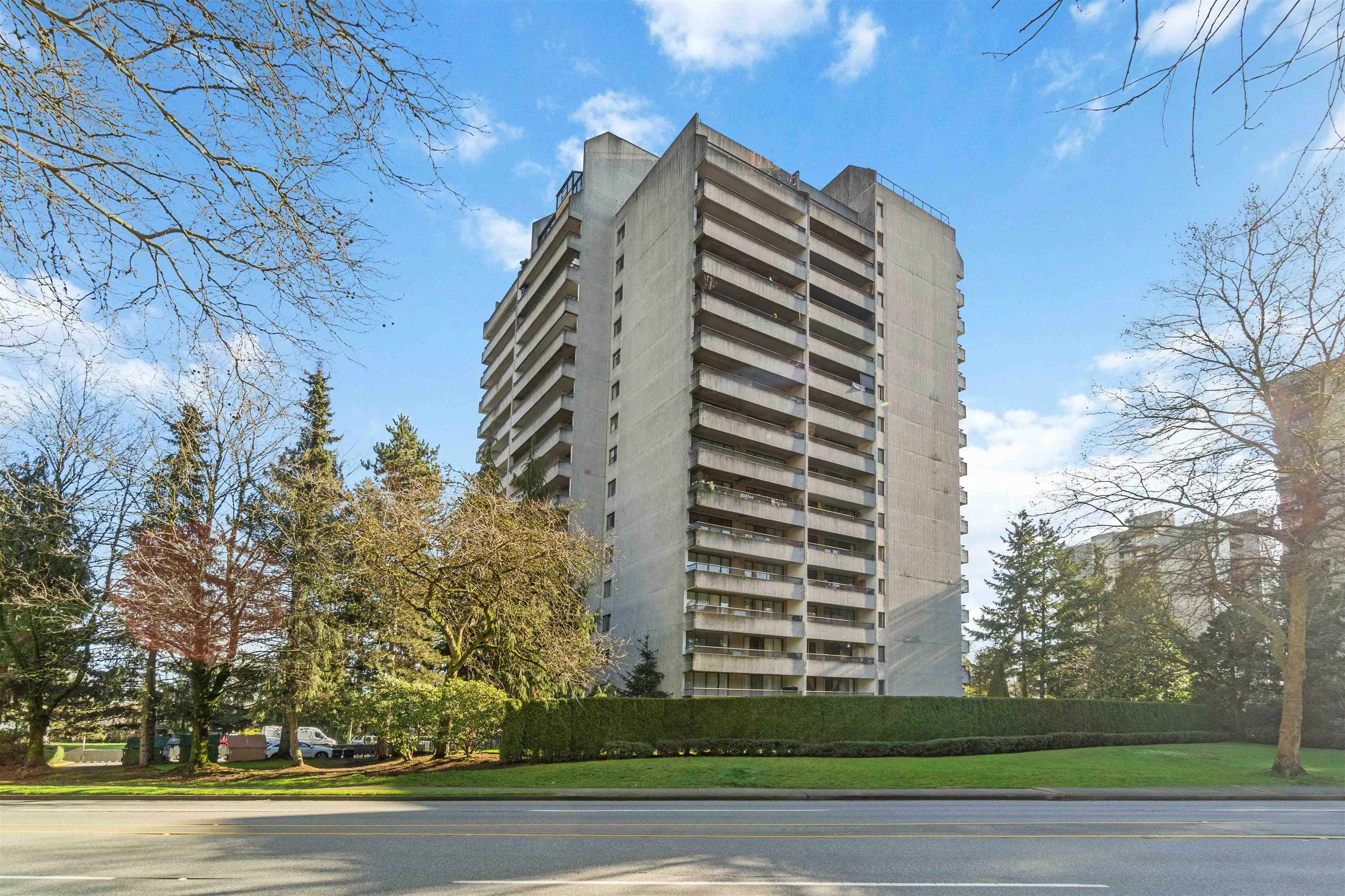 Apartment for sale in Burnaby, Burnaby South, 205 6595 Willingdon Avenue, 263109994 | Realtylink.org