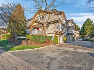 Townhouse for sale in Surrey, Surrey, 301 9580 Prince Charles Boulevard, 263110012 | Realtylink.org