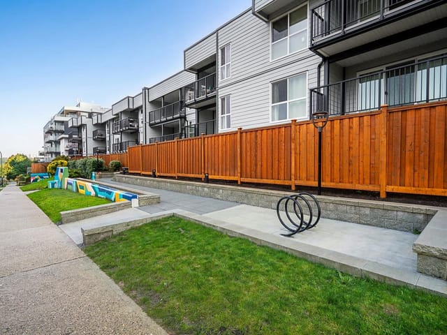 Apartment for sale in Vancouver, Vancouver East, 103 808 E 8th Avenue, 263110023 | Realtylink.org