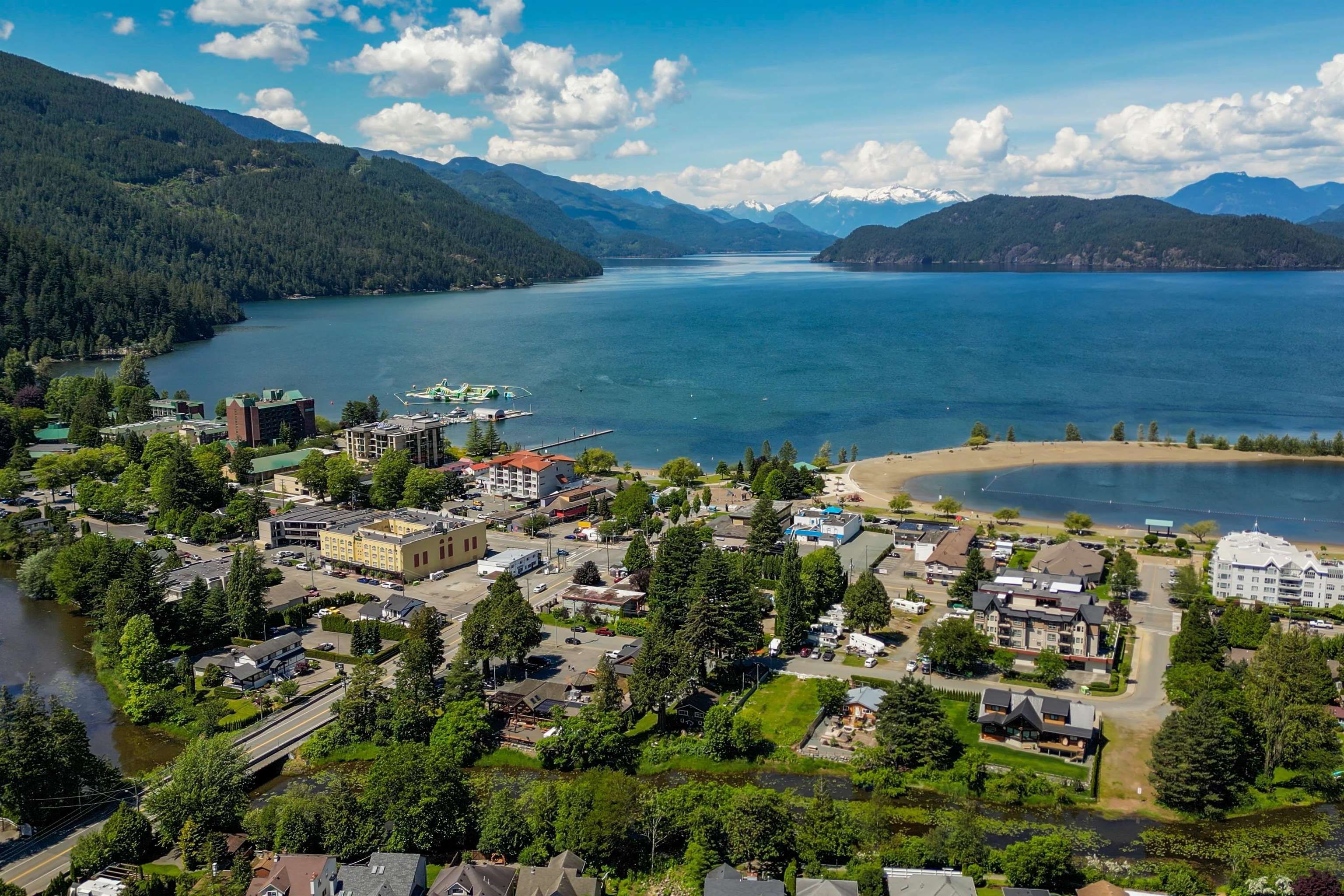 Lot for sale in Harrison Hot Springs, Harrison Lake, 260 Cedar Avenue, 263110051 | Realtylink.org