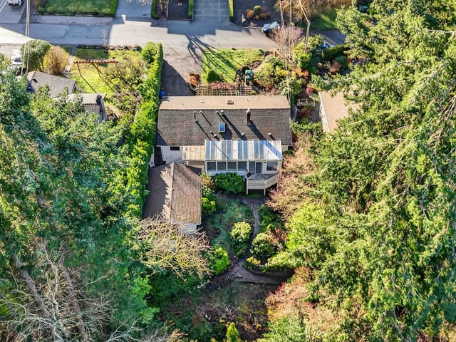 House for sale in Surrey, South Surrey White Rock, 12645 27a Avenue, 263110054 | Realtylink.org