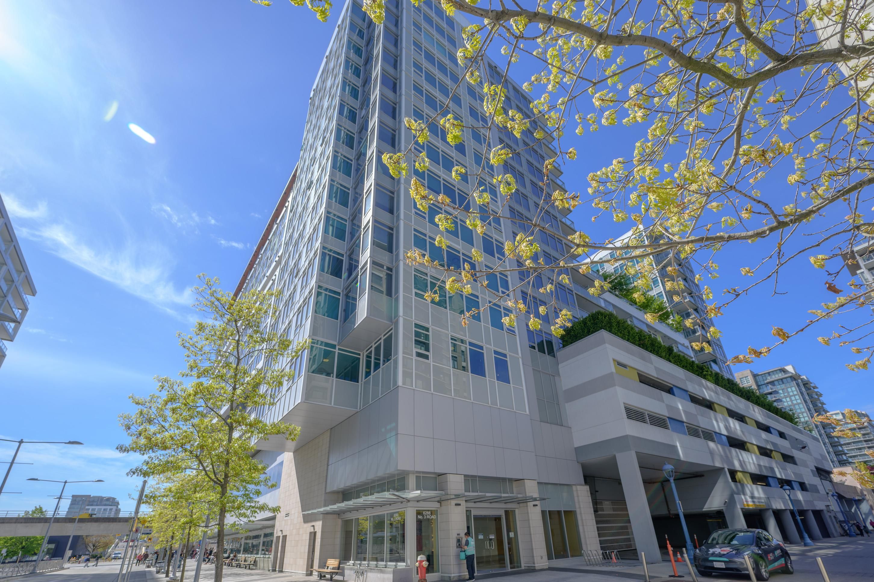 Apartment for sale in Richmond, Richmond, 560 6288 No. 3 Road, 263110123 | Realtylink.org