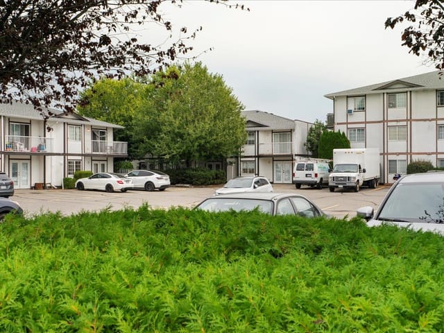Apartment for sale in Chilliwack, Chilliwack, 207 45669 McIntosh Drive, 263110124 | Realtylink.org