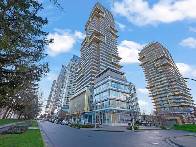 Apartment for sale in Burnaby, Burnaby South, 3206 6383 McKay Avenue, 263110144 | Realtylink.org