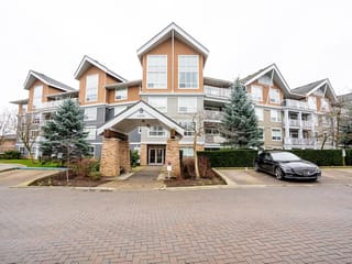 Apartment for sale in Surrey, Cloverdale, 104 6480 194 Street, 263110169 | Realtylink.org