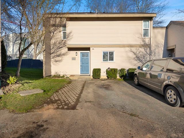 Townhouse for sale in Surrey, Cloverdale, 6174 W Greenside Drive, 263110208 | Realtylink.org