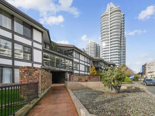 Apartment for sale in White Rock, South Surrey White Rock, 308 1437 Foster Street, 263110216 | Realtylink.org