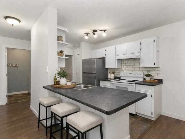 Apartment for sale in Abbotsford, Abbotsford, 119 1755 Salton Road, 263110290 | Realtylink.org