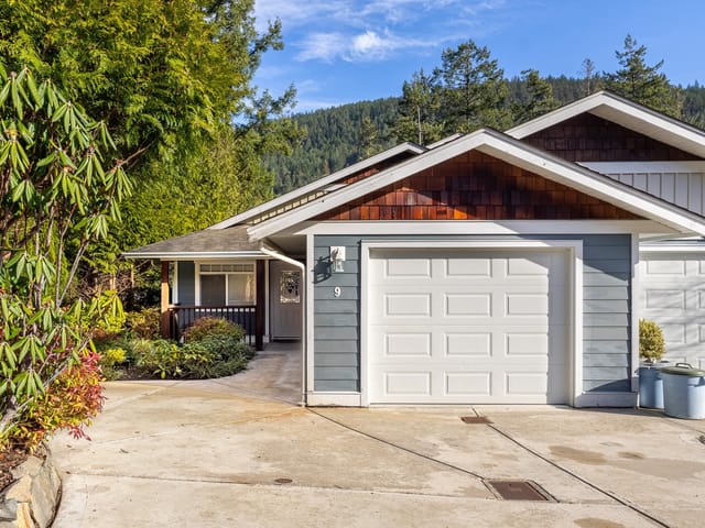 Townhouse for sale in Madeira Park, Sunshine Coast, 9 12710 Lagoon Road, 263110321 | Realtylink.org