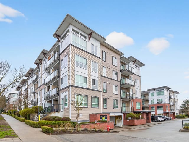 Apartment for sale in Surrey, Cloverdale, 310 6468 195a Street, 263110338 | Realtylink.org
