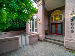 House for sale in Surrey, South Surrey White Rock, 2099 132a Street, 263110339 | Realtylink.org