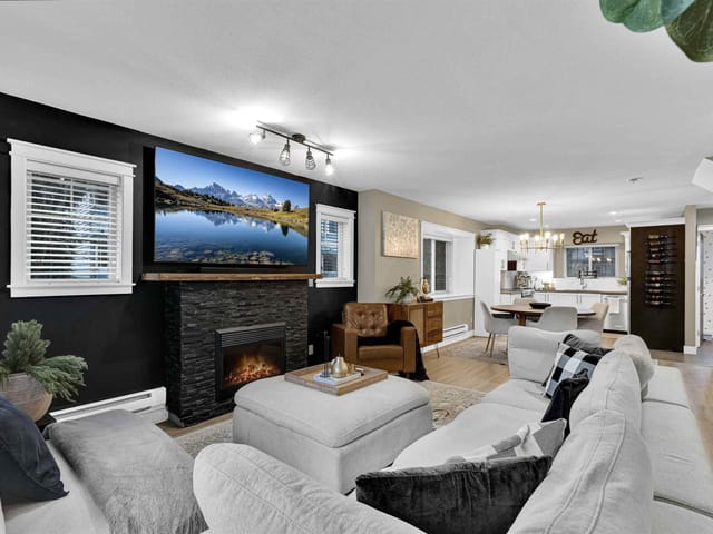 Townhouse for sale in Surrey, Surrey, 101 13368 72 Avenue, 263110420 | Realtylink.org