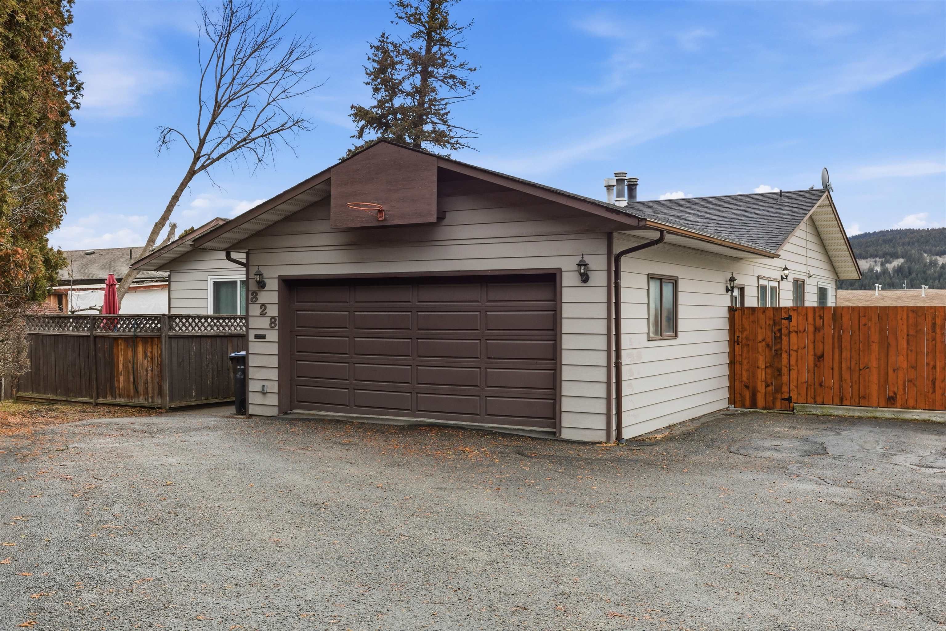 House for sale in Williams Lake, Williams Lake, 328 Litzenburg Crescent, 263110485 | Realtylink.org