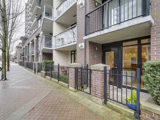 Apartment for sale in North Vancouver, North Vancouver, 104 175 W 1st Street, 263110525 | Realtylink.org