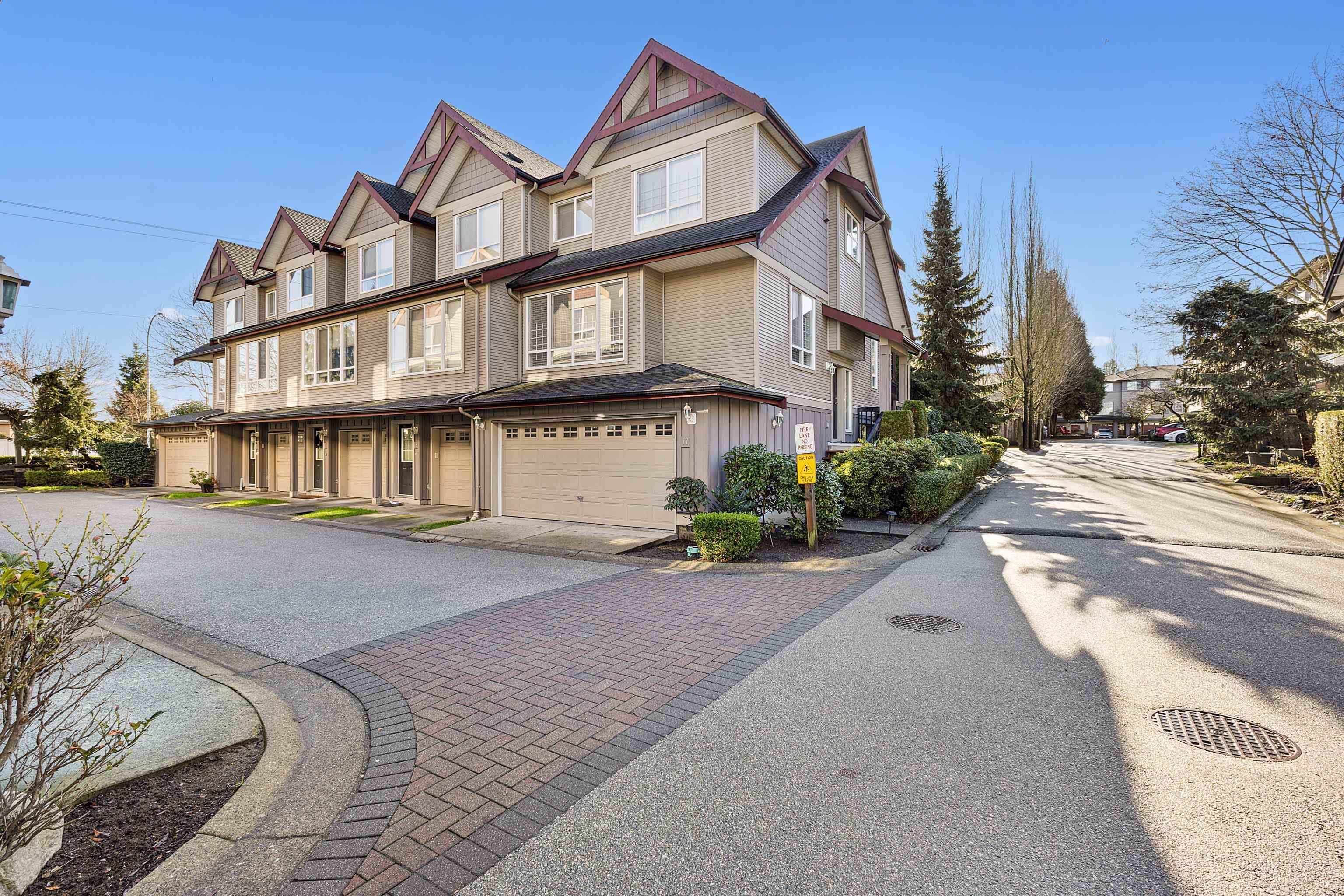 Townhouse for sale in Surrey, Cloverdale, 17 16772 61 Avenue, 263110543 | Realtylink.org