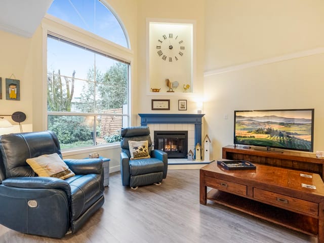 Townhouse for sale in Surrey, North Surrey, 109 10250 155a Street, 263110603 | Realtylink.org