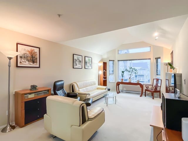 Apartment for sale in Richmond, Richmond, 425 5888 Dover Crescent, 263110605 | Realtylink.org