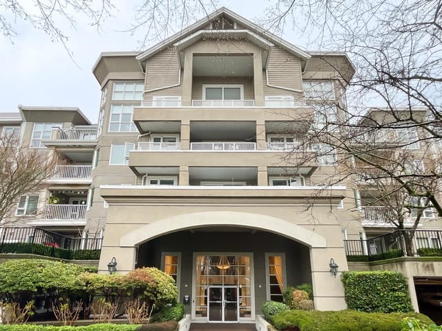 Apartment for sale in Richmond, Richmond, 425 5888 Dover Crescent, 263110605 | Realtylink.org