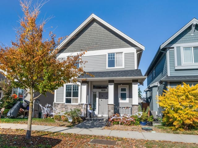 House for sale in Surrey, South Surrey White Rock, 16509 25 Avenue, 263110741 | Realtylink.org