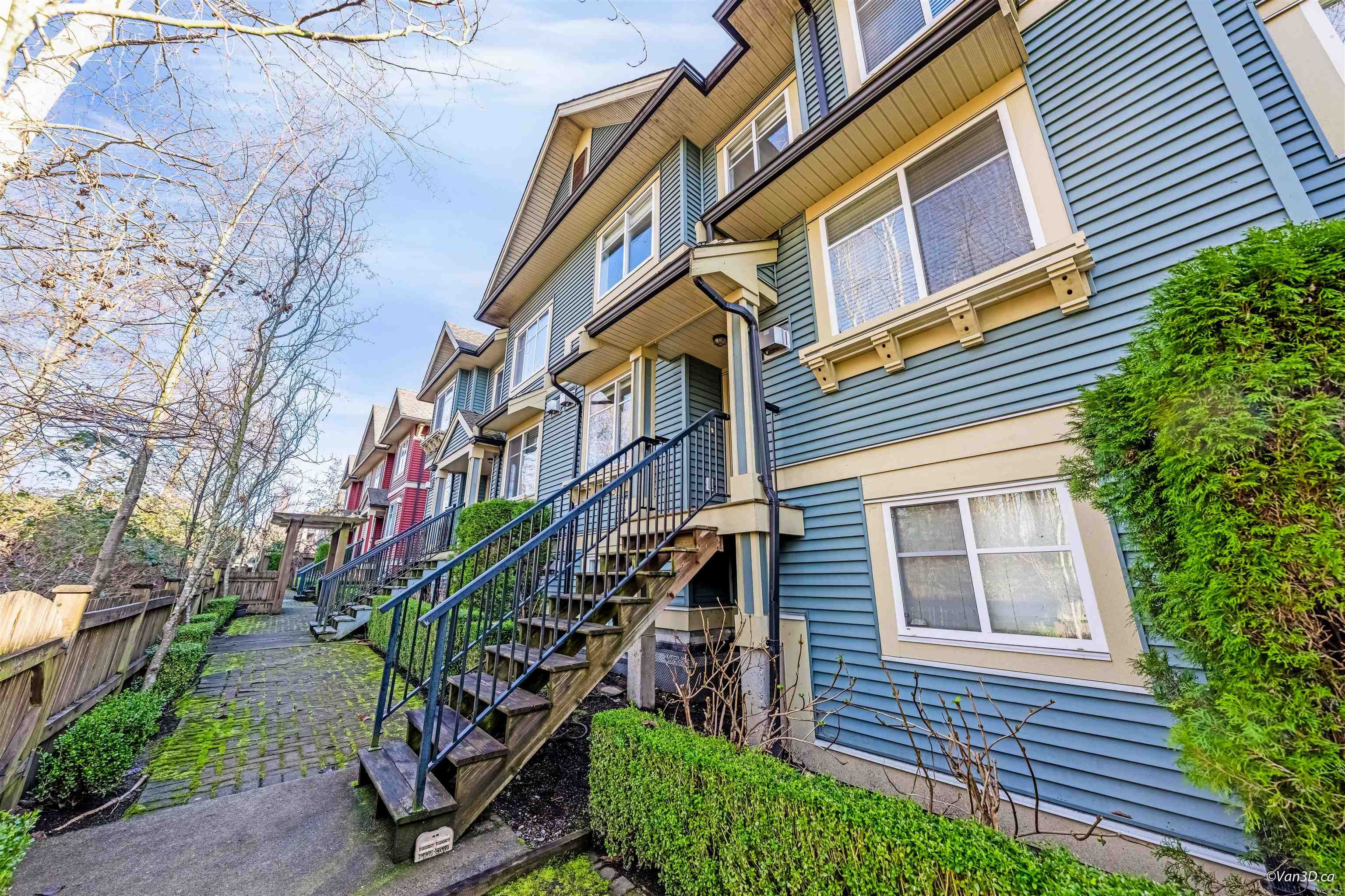 Townhouse for sale in Surrey, Cloverdale, 31 6635 192 Street, 263110940 | Realtylink.org