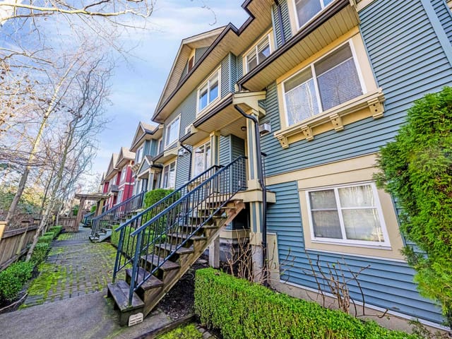 Townhouse for sale in Surrey, Cloverdale, 31 6635 192 Street, 263110940 | Realtylink.org