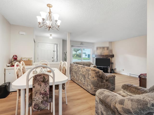 Townhouse for sale in Surrey, Surrey, 105 7116 133b Street, 263111030 | Realtylink.org