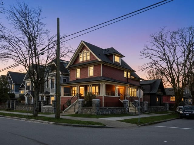 1/2 Duplex for sale in Vancouver, Vancouver East, 1081 Semlin Drive, 263111198 | Realtylink.org