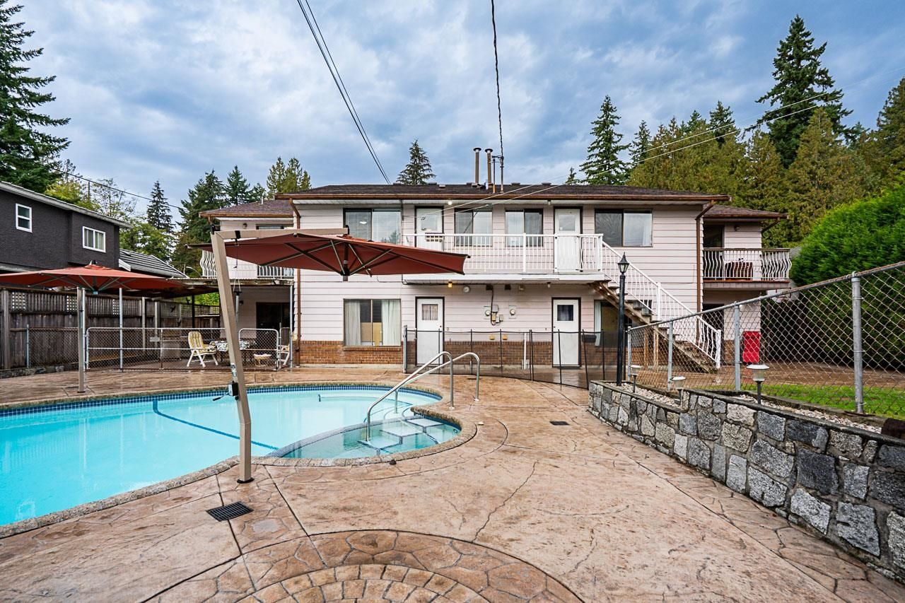 House for sale in Burnaby, Burnaby East, 8074 19th Avenue, 263111220 | Realtylink.org