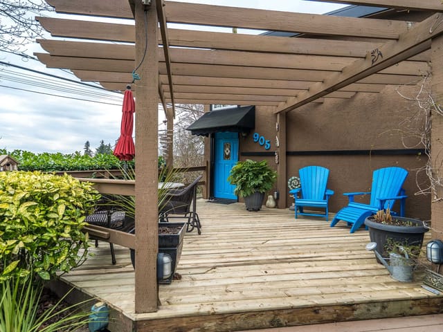 House for sale in White Rock, South Surrey White Rock, 905 Habgood Street, 263111398 | Realtylink.org