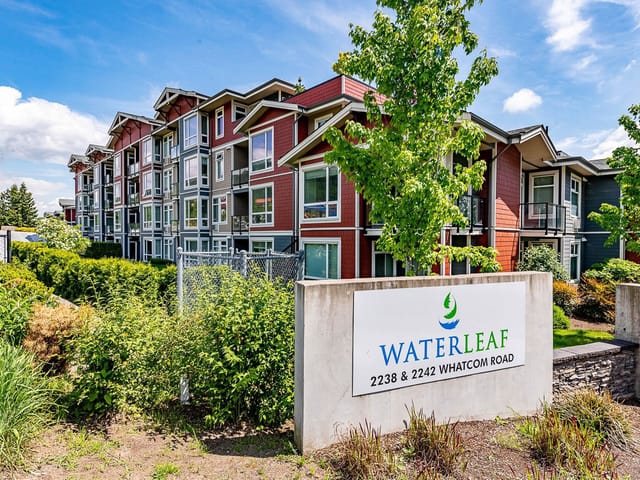 Apartment for sale in Abbotsford, Abbotsford, 101 2242 Whatcom Road, 263111413 | Realtylink.org