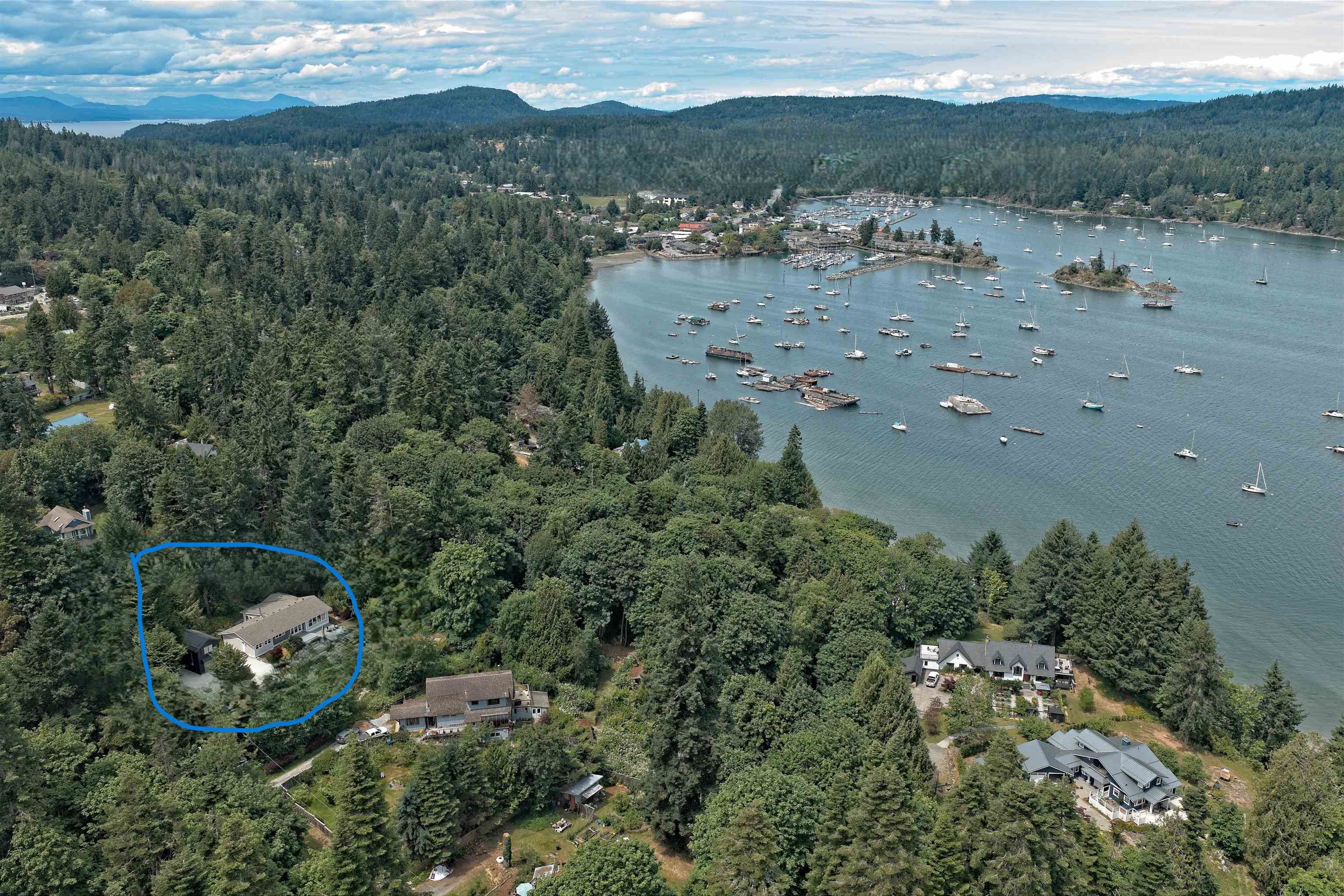 House for sale in Salt Spring Island, Islands-Van. & Gulf, 118 Douglas Road, 263111471 | Realtylink.org