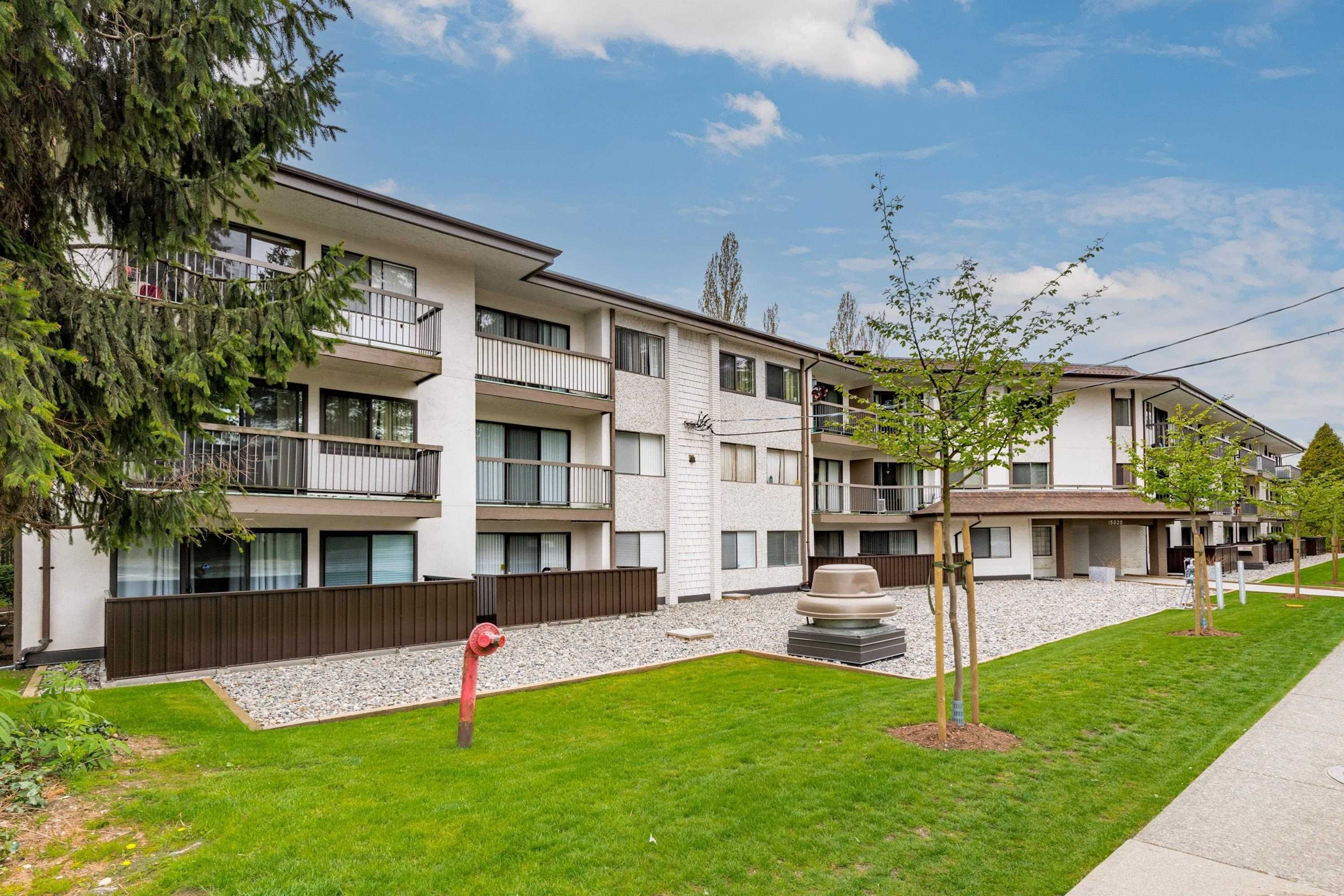 Apartment for sale in White Rock, South Surrey White Rock, 218 15020 North Bluff Road, 263111474 | Realtylink.org