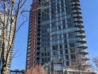 Apartment for sale in Vancouver, Vancouver West, 2305 918 Cooperage Way, 263111481 | Realtylink.org