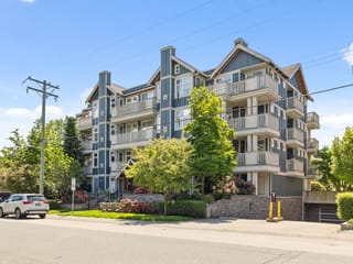 Apartment for sale in Surrey, South Surrey White Rock, 302 15392 16a Avenue, 263111568 | Realtylink.org