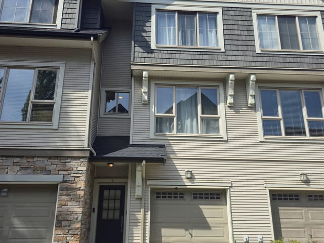 Townhouse for rent in Coquitlam, Coquitlam, 3065 Dayanee Springs Boulevard, 263111625 | Realtylink.org
