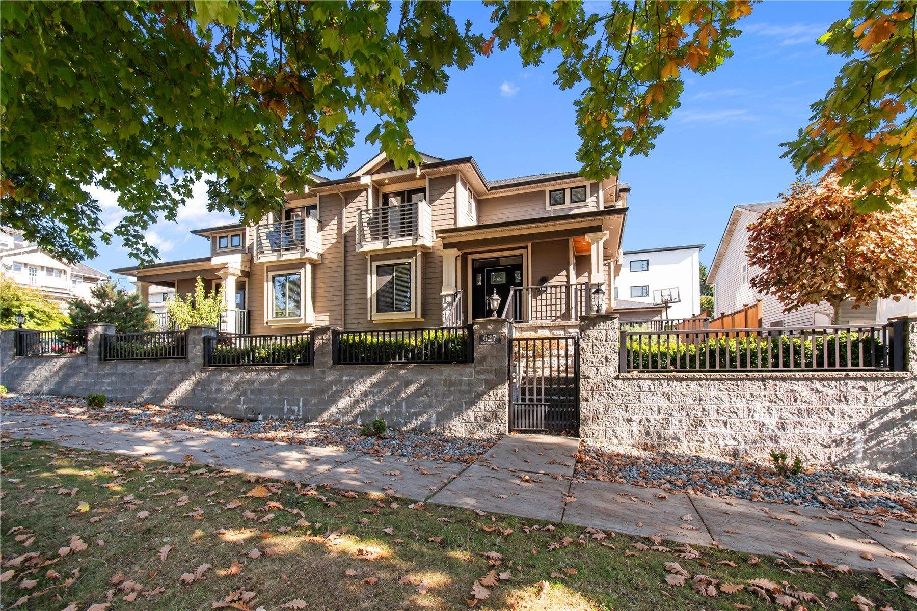 1/2 Duplex for sale in New Westminster, New Westminster, 627 Thirteenth Street, 263111654 | Realtylink.org