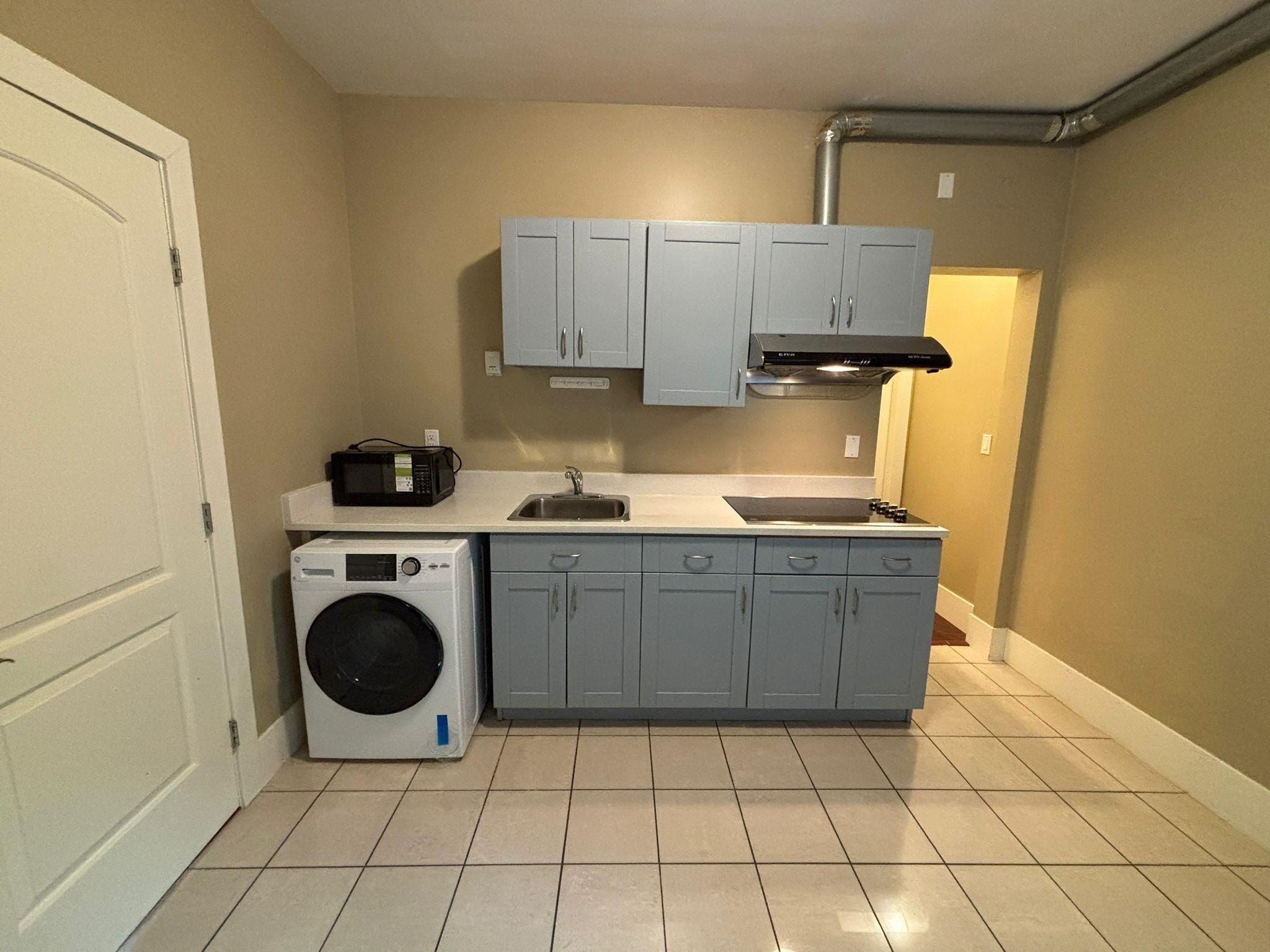 House for rent in Richmond, Richmond, Garden Level 8368 Ruskin Road, 263111662 | Realtylink.org