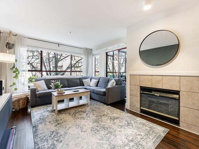 Apartment for sale in Vancouver, Vancouver West, 203 2140 W 12th Street, 263111694 | Realtylink.org