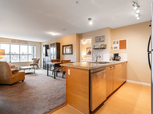Apartment for sale in Surrey, Cloverdale, 312 18755 68 Avenue, 263111719 | Realtylink.org