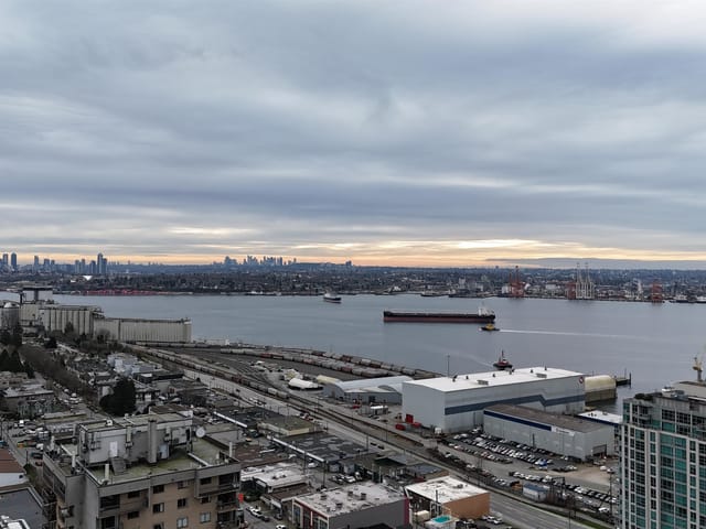 Apartment for sale in North Vancouver, North Vancouver, 204 155 E 3rd Street, 263111752 | Realtylink.org