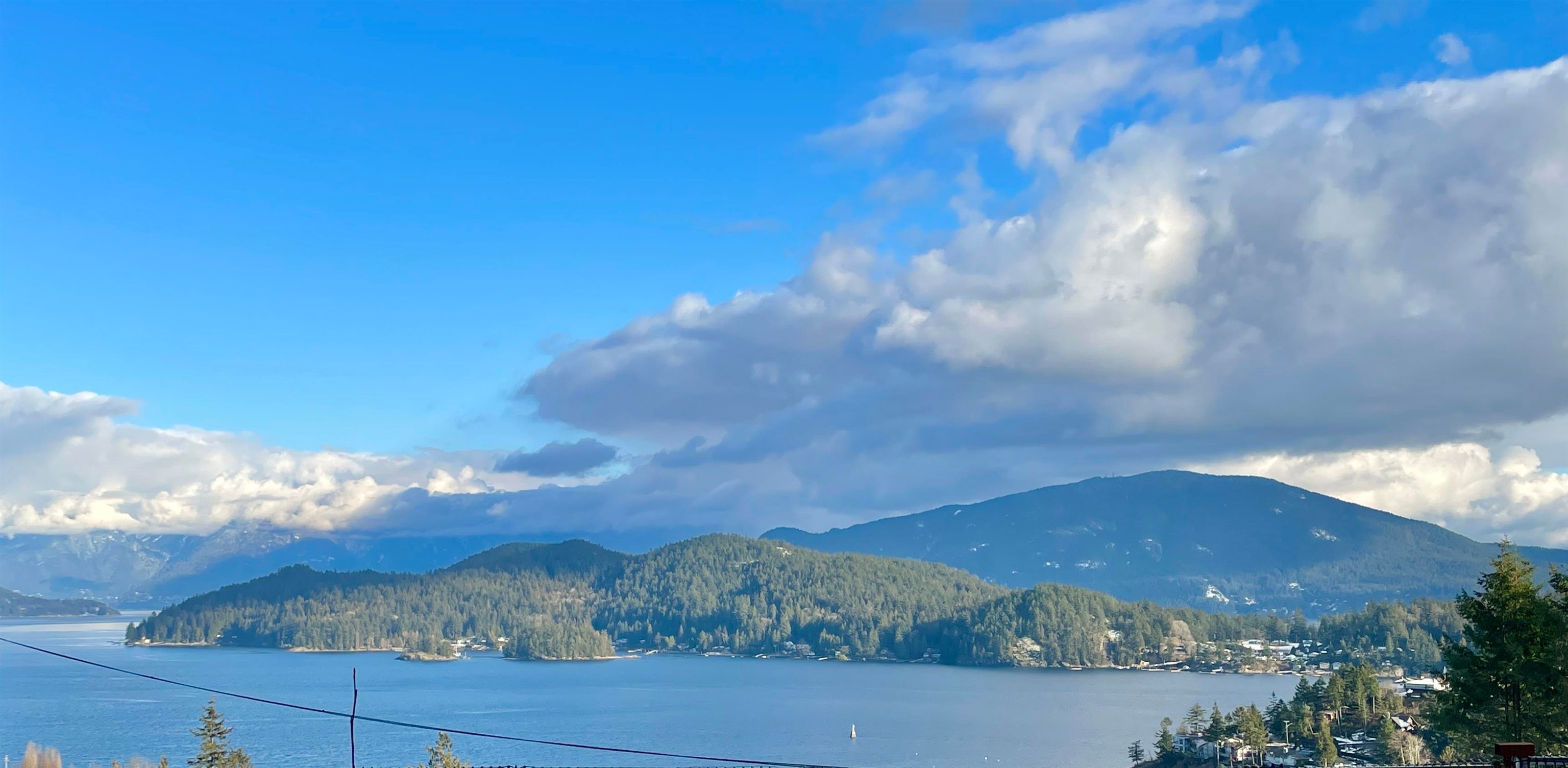 Apartment for sale in Gibsons, Sunshine Coast, 10102 468 Eaglecrest Drive, 263111765 | Realtylink.org