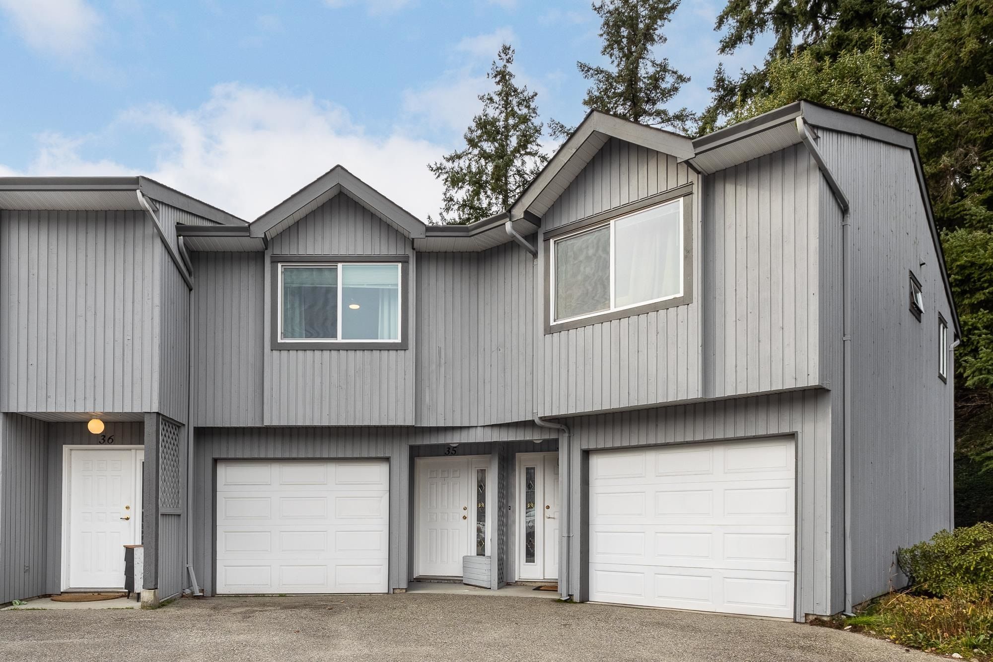 Townhouse for sale in Sechelt, Sunshine Coast, 35 5761 Wharf Avenue, 263111781 | Realtylink.org