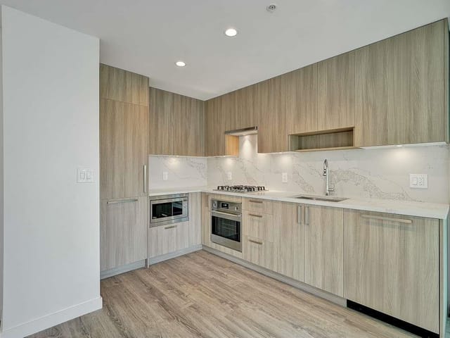 Apartment for sale in Surrey, North Surrey, 508 13350 Central Avenue, 263111841 | Realtylink.org
