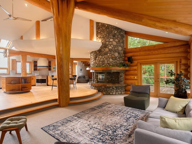 House for sale in Bowen Island, Bowen Island, 675 Cates Lane, 263111865 | Realtylink.org