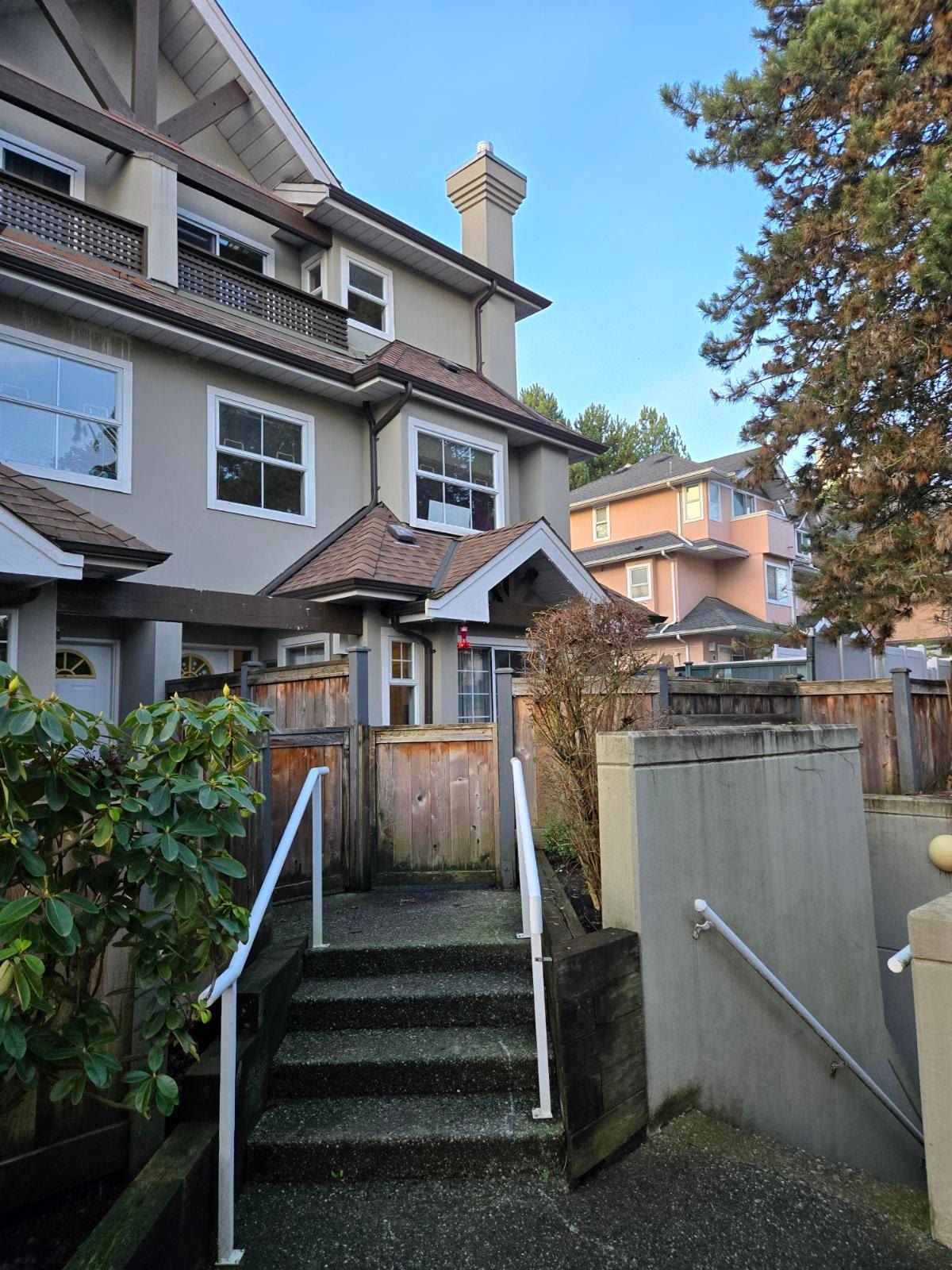 Townhouse for sale in Burnaby, Burnaby East, 14 7175 17th Avenue, 263111866 | Realtylink.org
