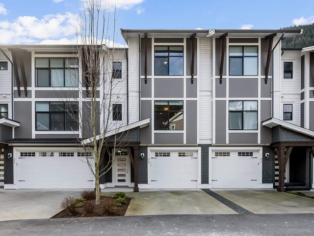 Townhouse for sale in Harrison Hot Springs, Harrison Lake, 22 386 Pine Avenue, 263111967 | Realtylink.org